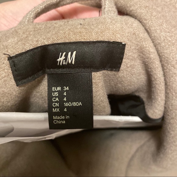 H&M Beige Funnel Neck Coat Peacoat - Picture 3 of 3